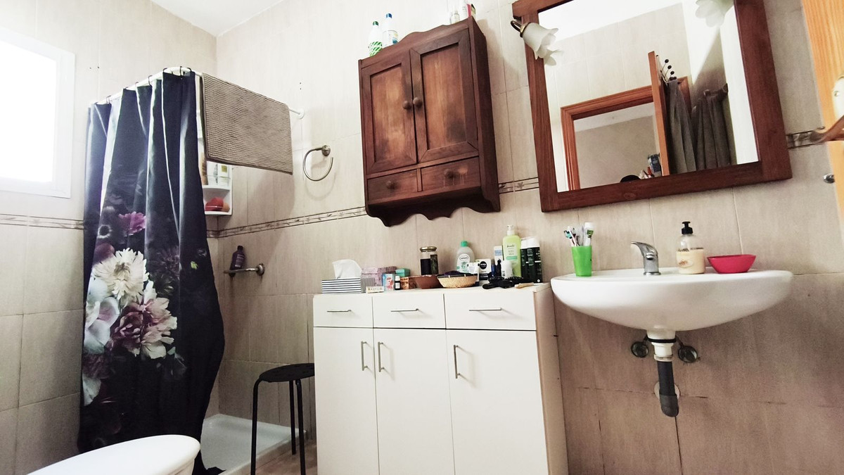 Geschakelde Woning te koop in Coín | 3 slaapkamers H5358241