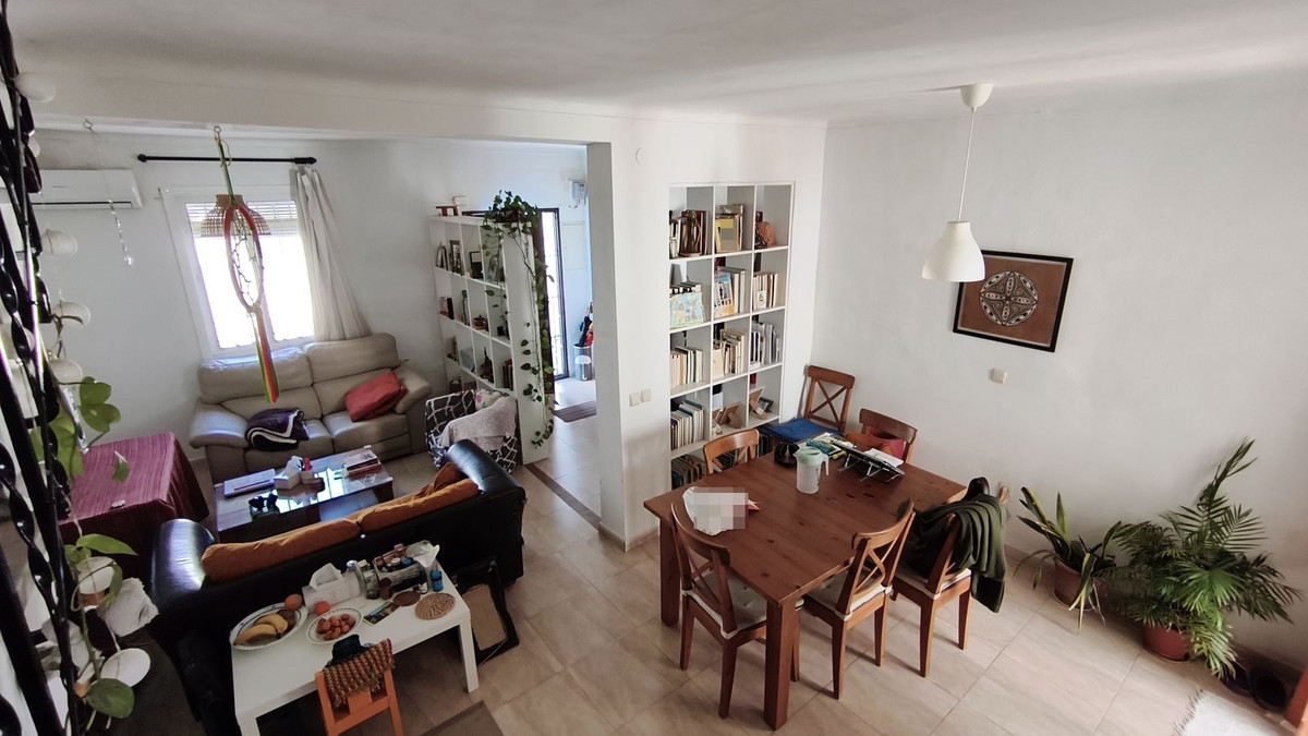 Geschakelde Woning te koop in Coín | 3 slaapkamers H5358241