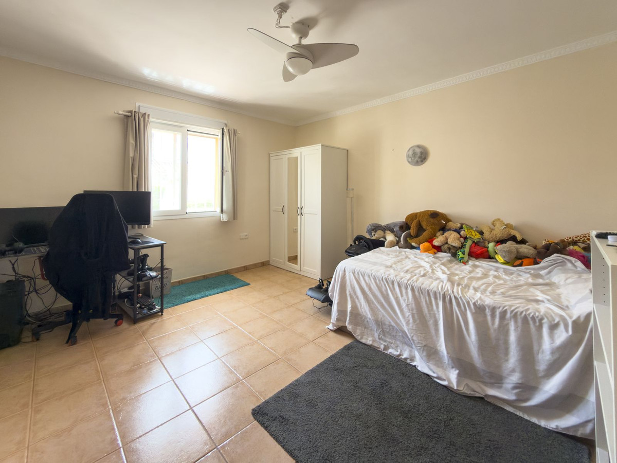 Property main view 44