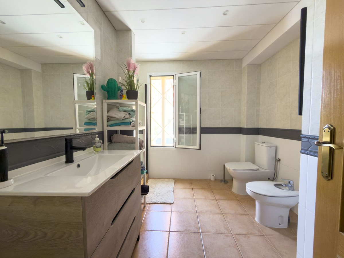 Property main view 46