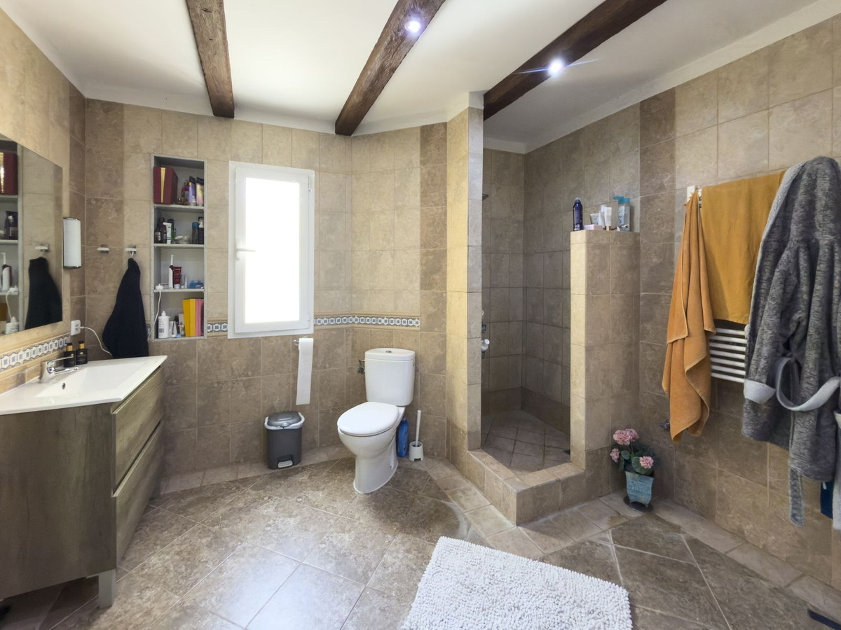 Property main view 54