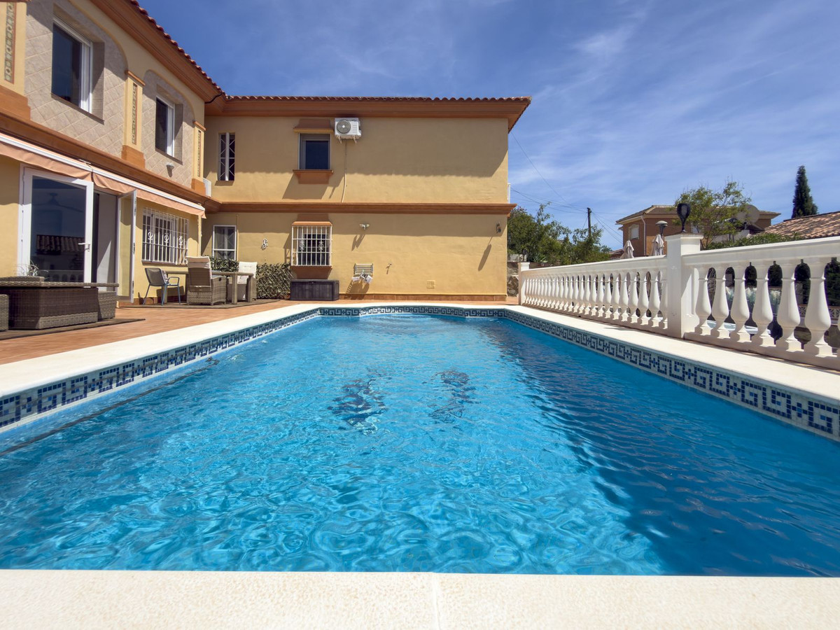 Property main view 60