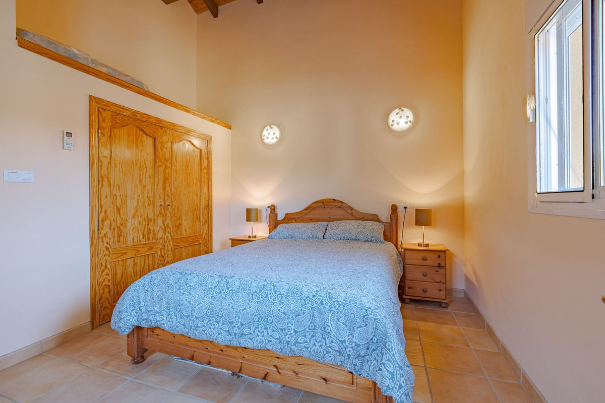 Property main view 42