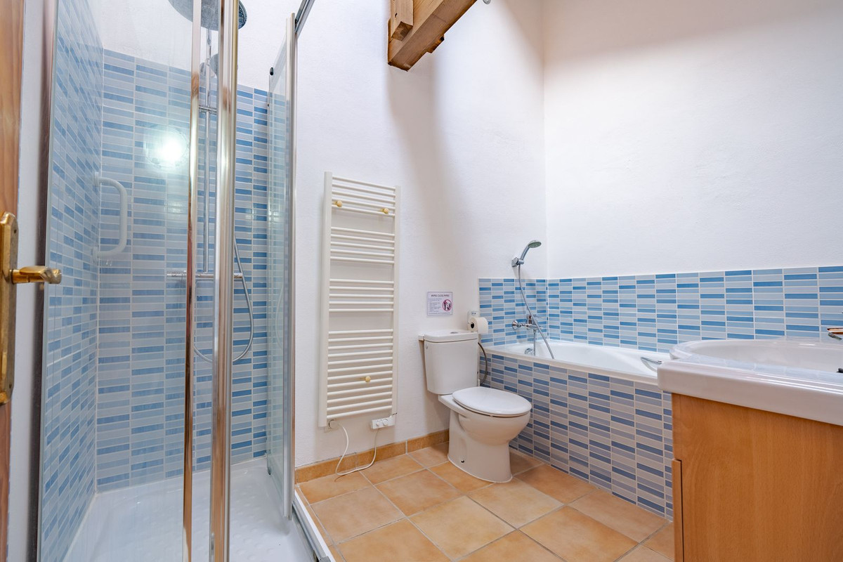 Property main view 44