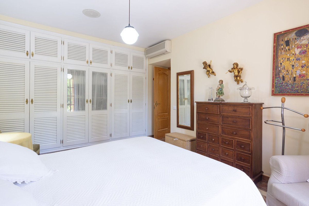 Finca - Cortijo te koop in Coín | 4 slaapkamers H5370259