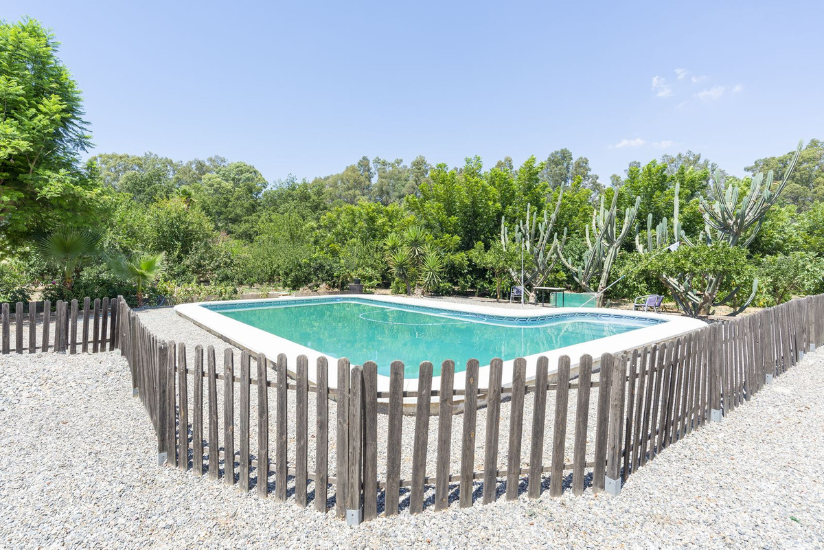 Finca - Cortijo te koop in Coín | 4 slaapkamers H5370259