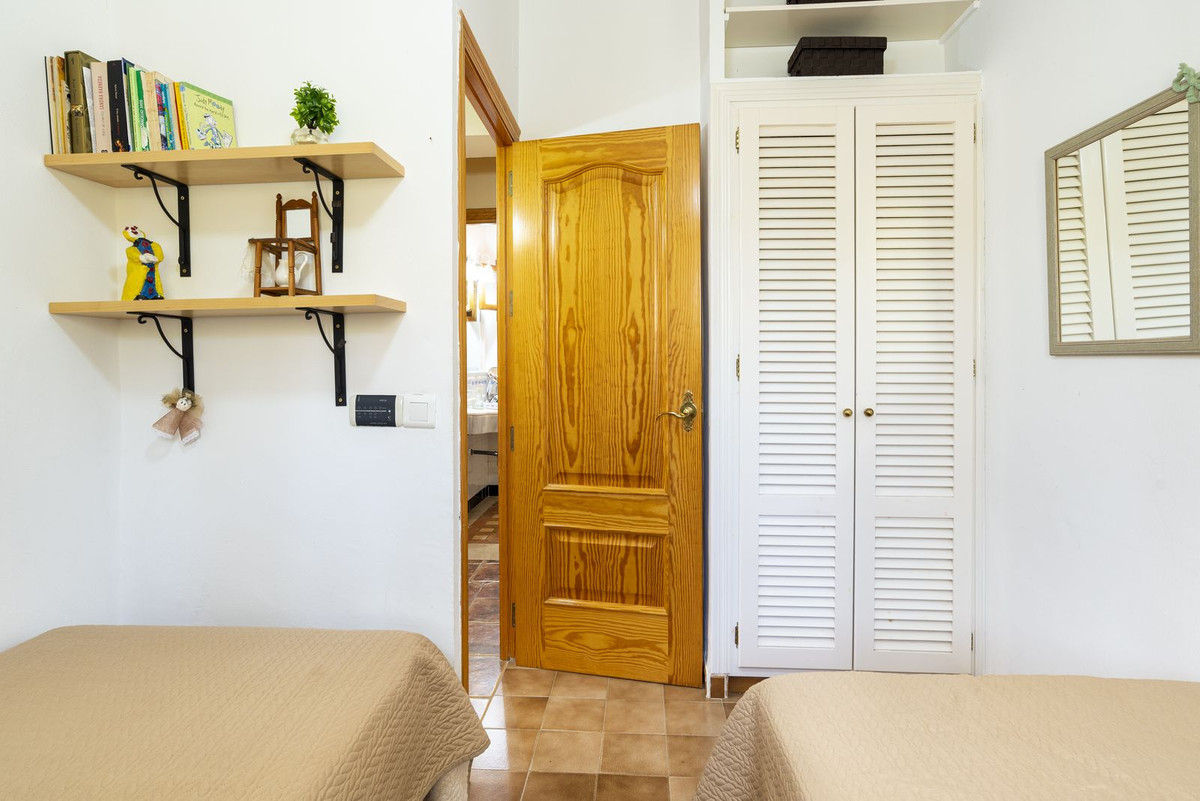 Finca - Cortijo te koop in Coín | 4 slaapkamers H5370259