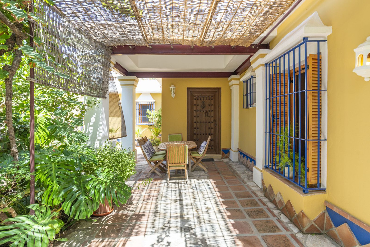 Finca - Cortijo te koop in Coín | 4 slaapkamers H5370259
