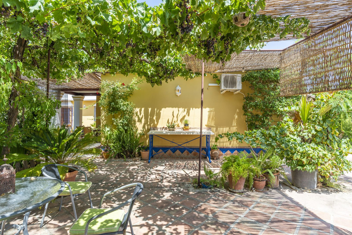Finca - Cortijo te koop in Coín | 4 slaapkamers H5370259