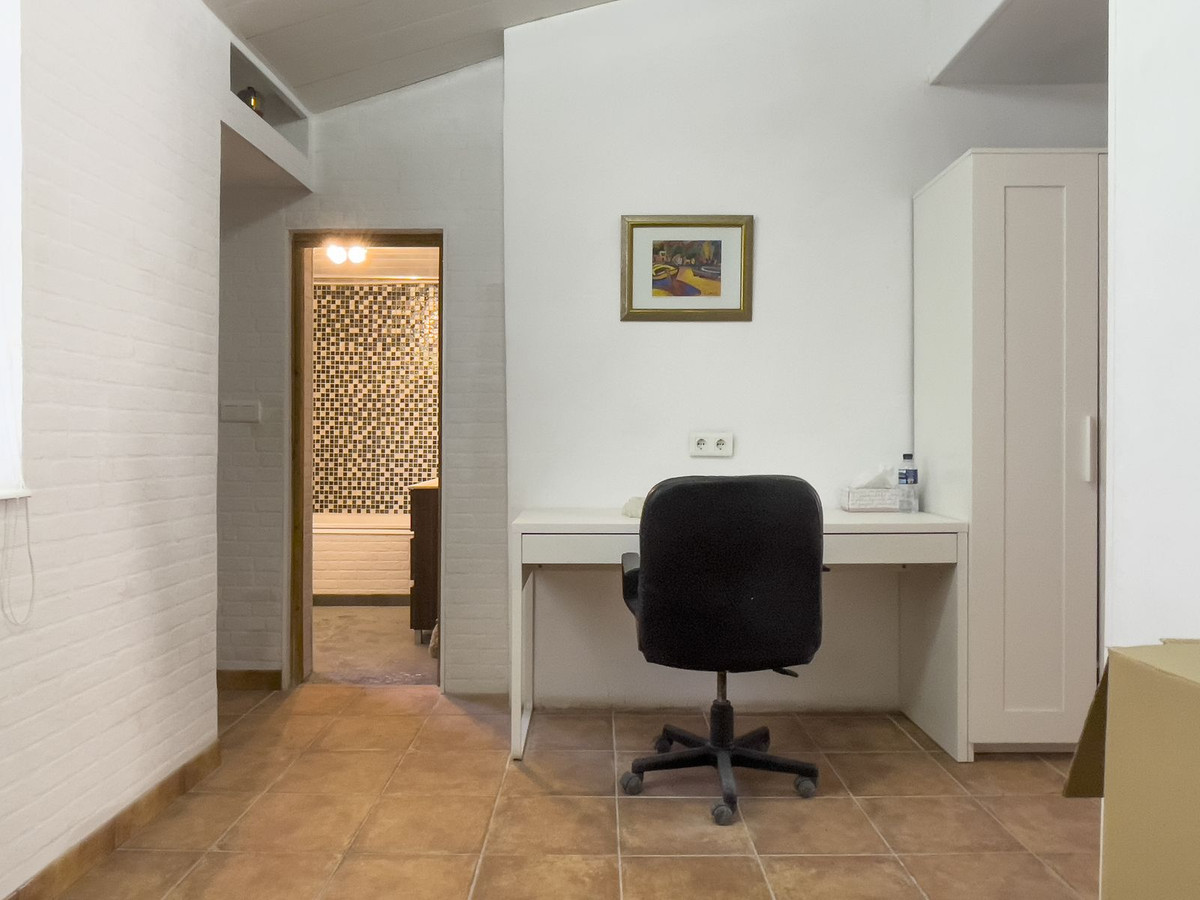 Finca - Cortijo te koop in Coín | 5 slaapkamers H5379109