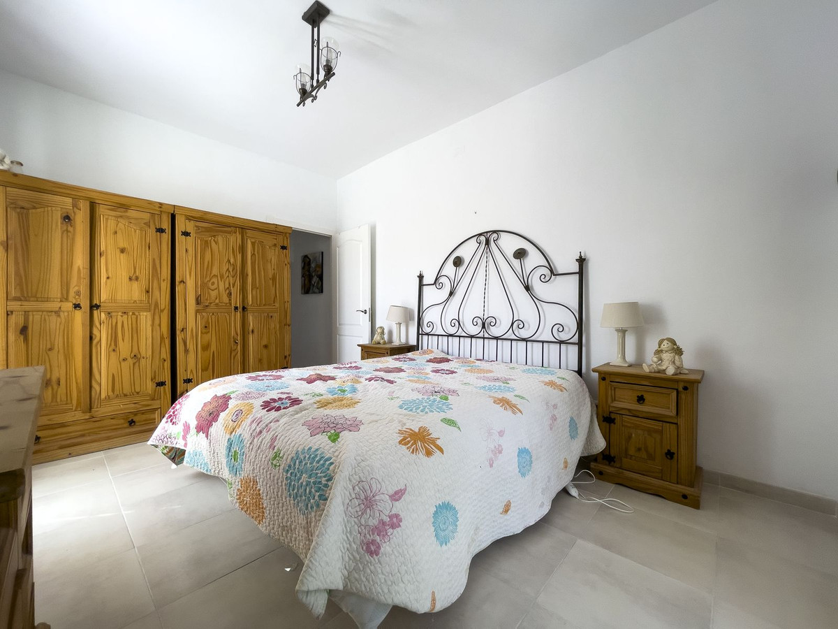 Finca - Cortijo te koop in Coín | 5 slaapkamers H5379109