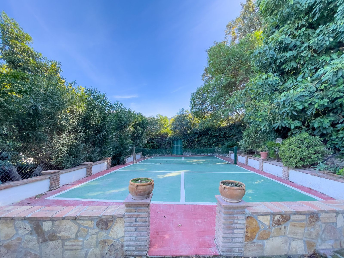Finca - Cortijo te koop in Coín | 5 slaapkamers H5379109