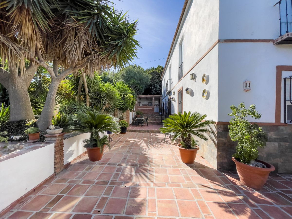 Finca - Cortijo te koop in Coín | 5 slaapkamers H5379109