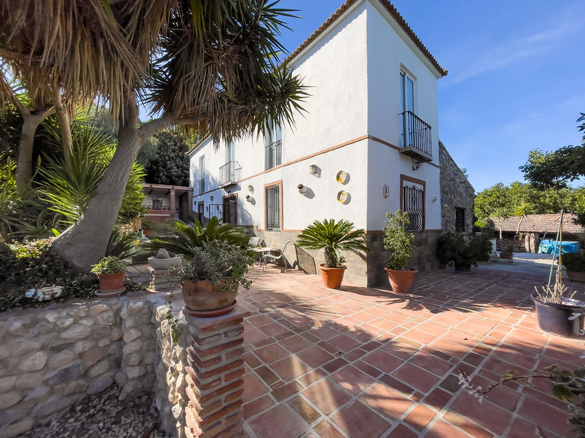Finca - Cortijo te koop in Coín | 5 slaapkamers H5379109