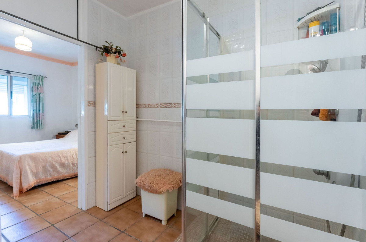 Vrijstaande Villa te koop in Coín | 3 slaapkamers H5379235