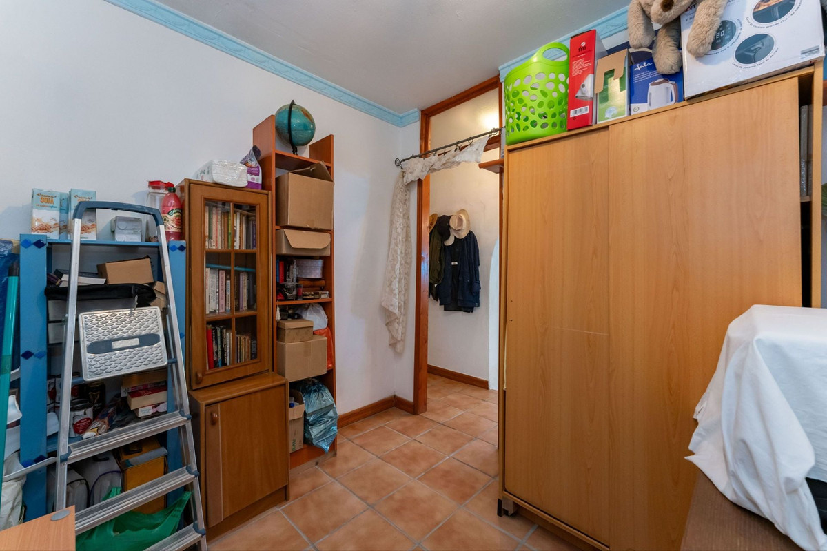 Vrijstaande Villa te koop in Coín | 3 slaapkamers H5379235