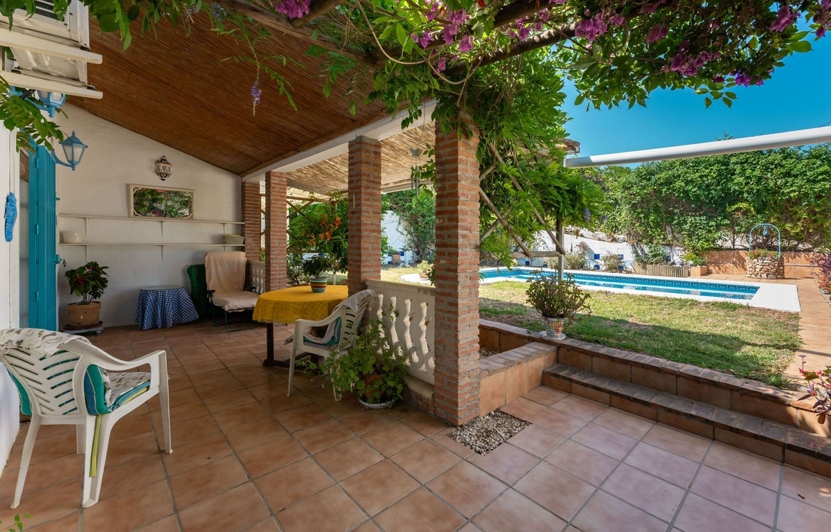 Vrijstaande Villa te koop in Coín | 3 slaapkamers H5379235
