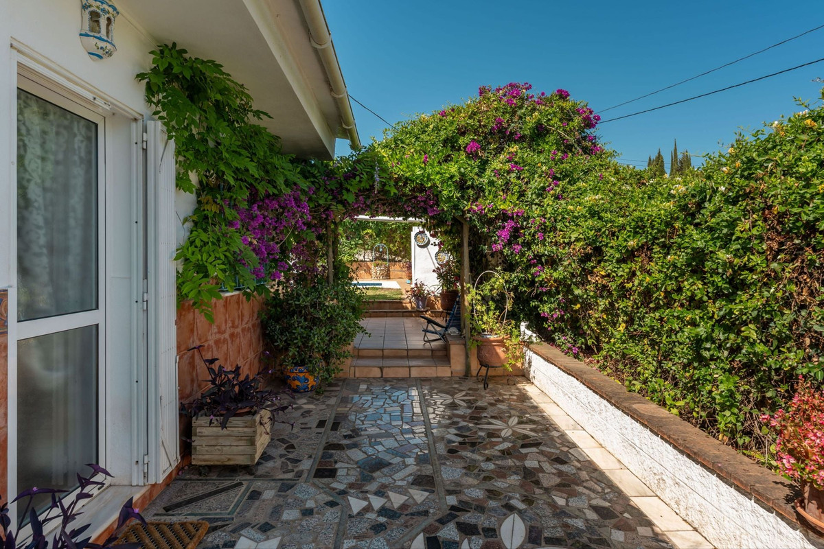 Vrijstaande Villa te koop in Coín | 3 slaapkamers H5379235