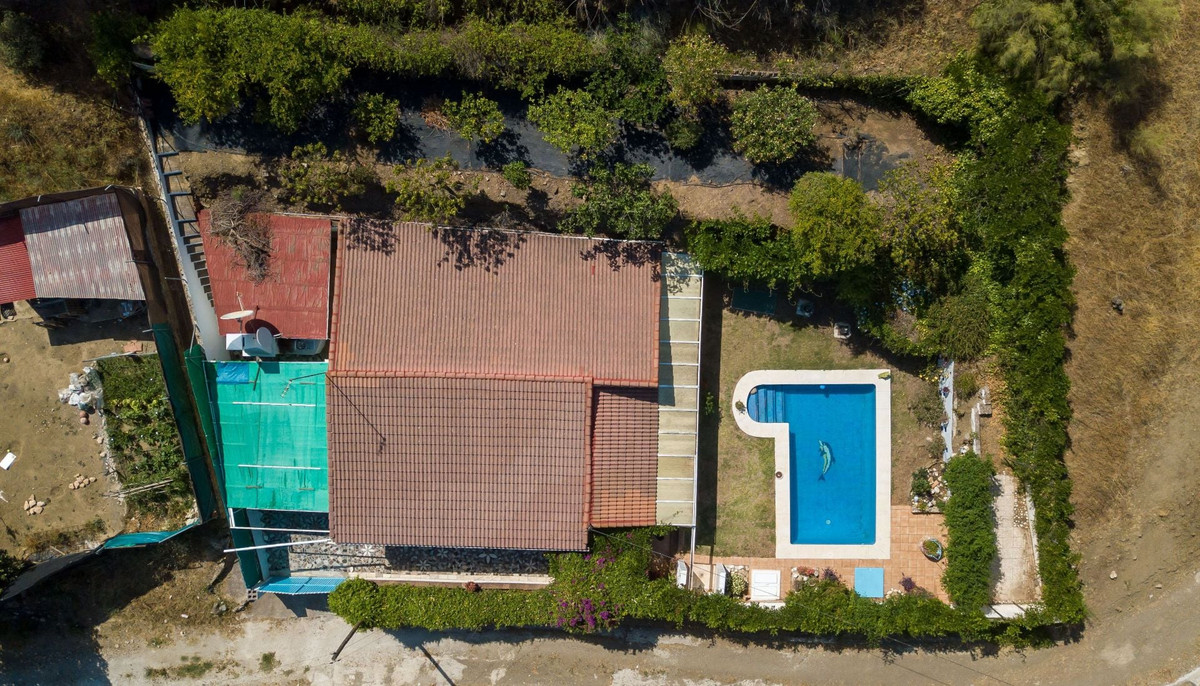 Vrijstaande Villa te koop in Coín | 3 slaapkamers H5379235