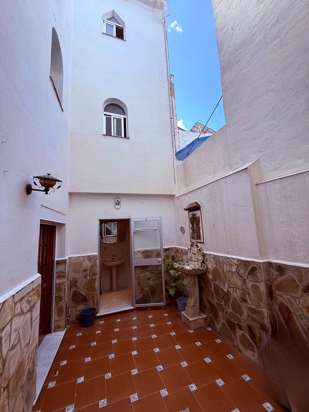 Geschakelde Woning te koop in Coín | 4 slaapkamers H5387020