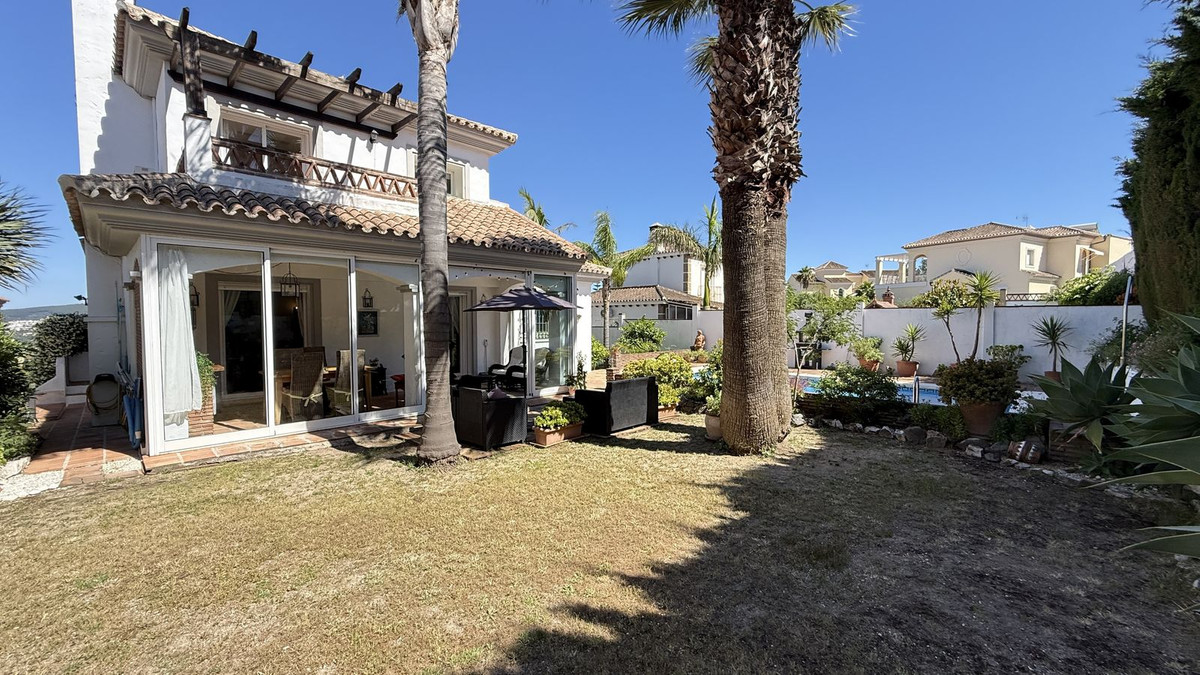Vrijstaande Villa te koop in Coín | 3 slaapkamers H5391217