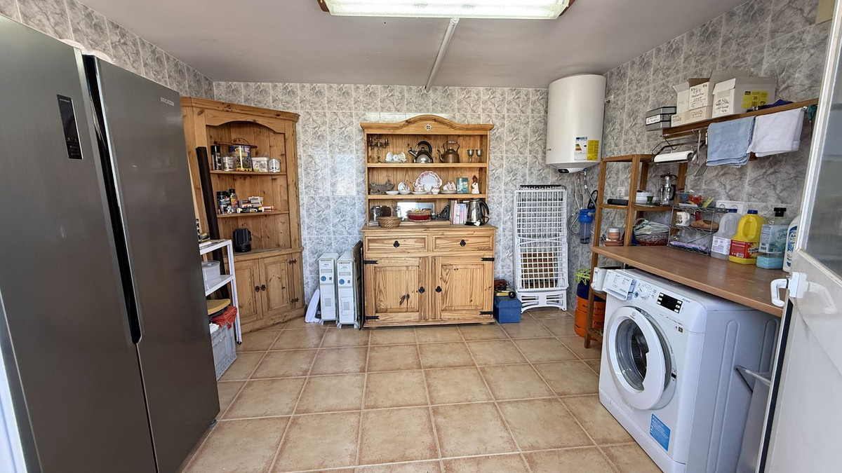 Vrijstaande Villa te koop in Coín | 3 slaapkamers H5391217