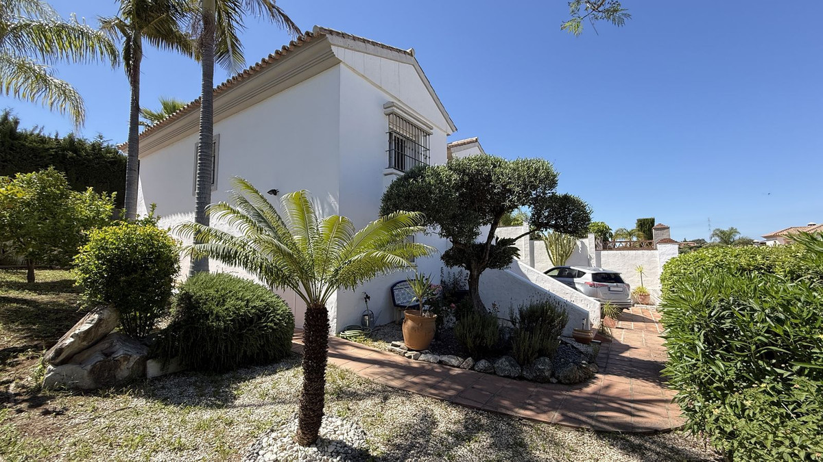 Vrijstaande Villa te koop in Coín | 3 slaapkamers H5391217
