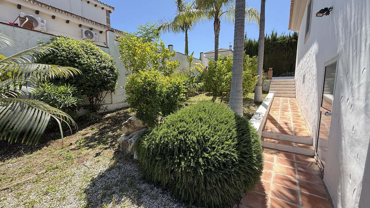 Vrijstaande Villa te koop in Coín | 3 slaapkamers H5391217