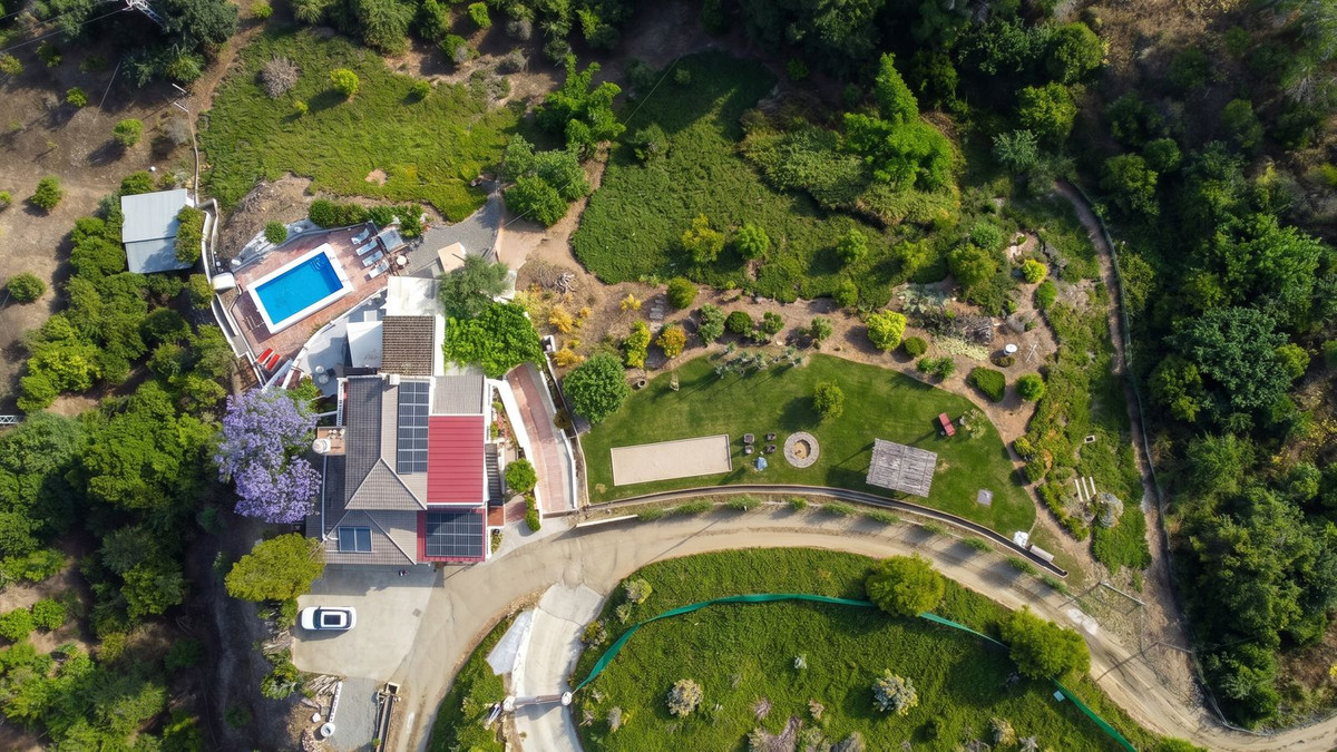 Property main view 40