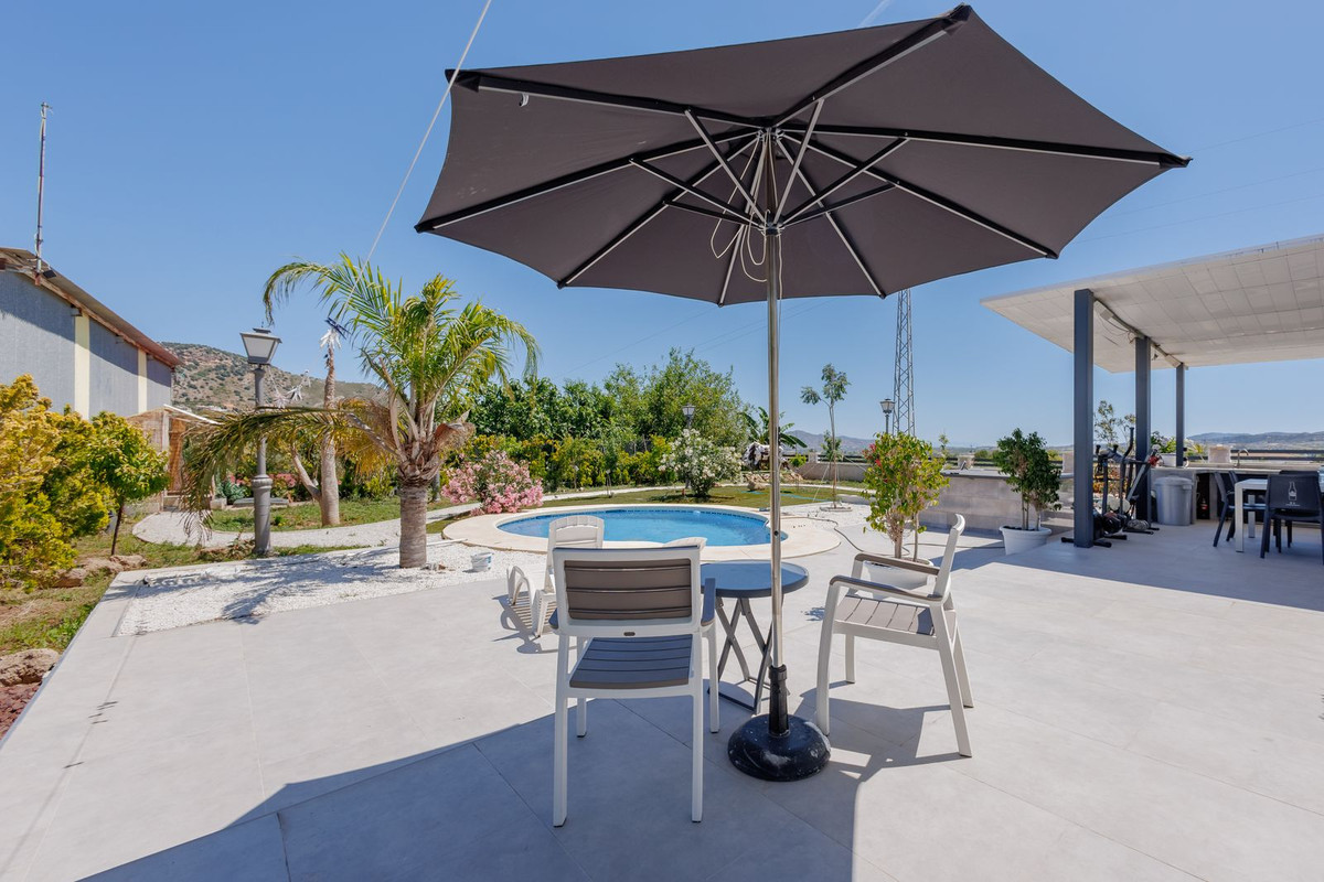 Vrijstaande Villa te koop in Coín | 6 slaapkamers H5393173