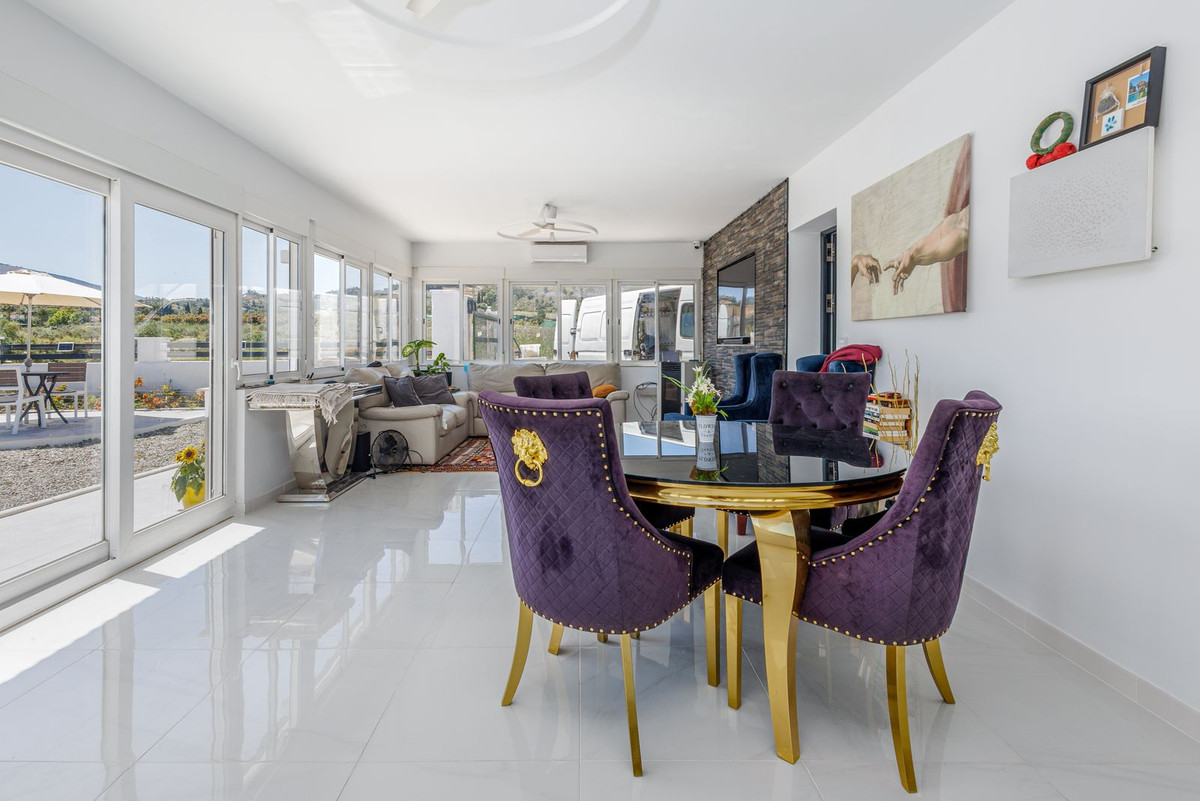 Vrijstaande Villa te koop in Coín | 6 slaapkamers H5393173