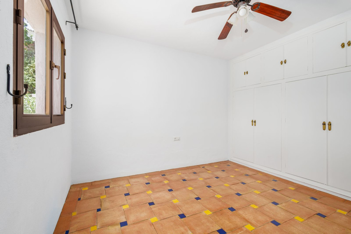 Vrijstaande Villa te koop in Coín | 6 slaapkamers H5394253