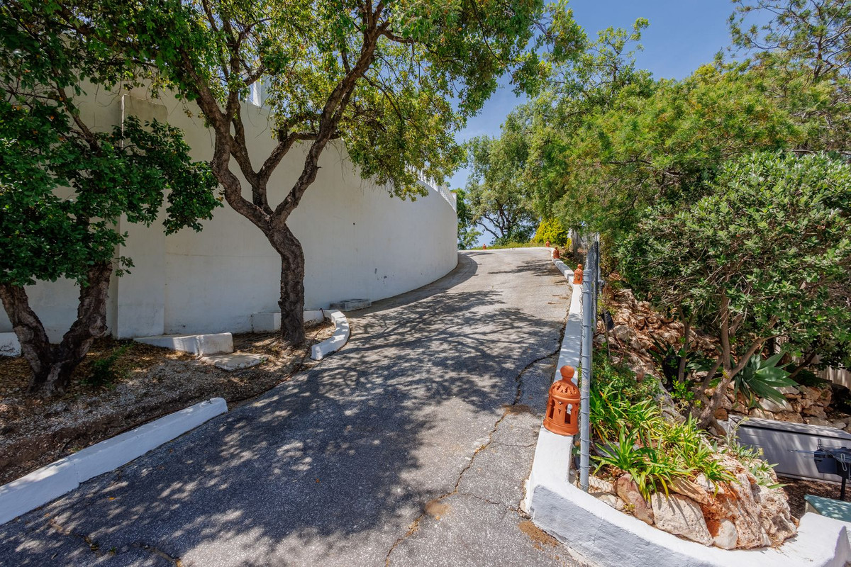 Vrijstaande Villa te koop in Coín | 6 slaapkamers H5394253
