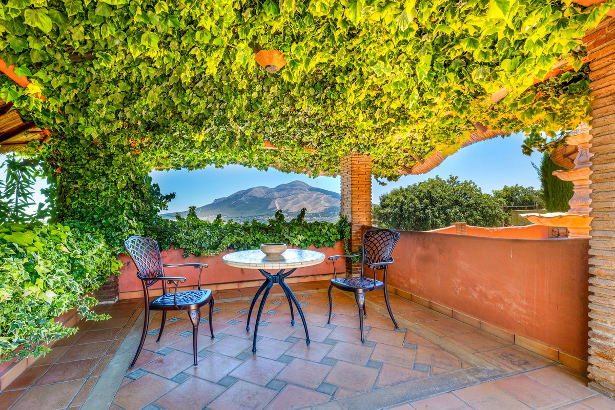 Finca - Cortijo te koop in Coín | 8 slaapkamers H5394313