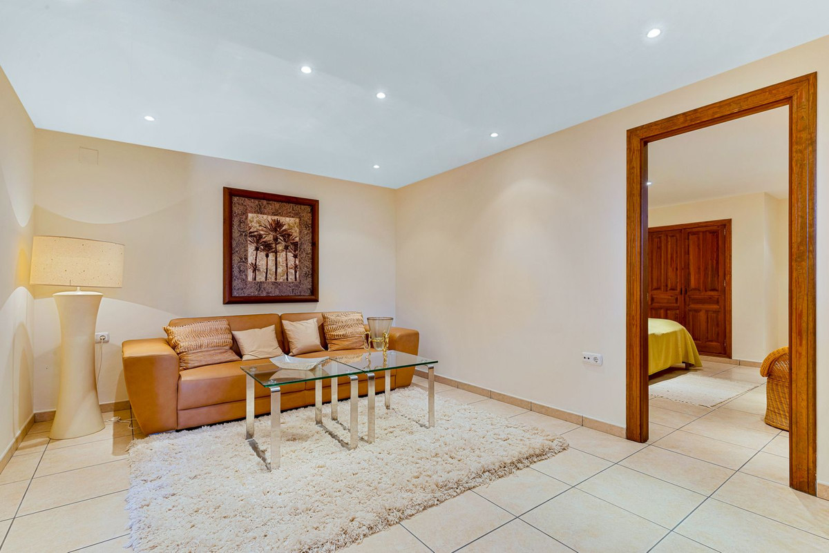 Finca - Cortijo te koop in Coín | 8 slaapkamers H5394313