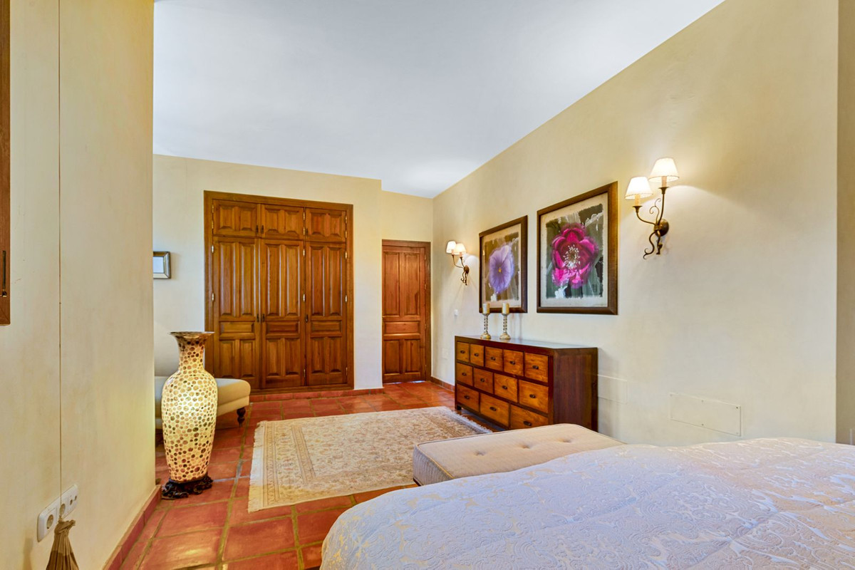 Finca - Cortijo te koop in Coín | 8 slaapkamers H5394313
