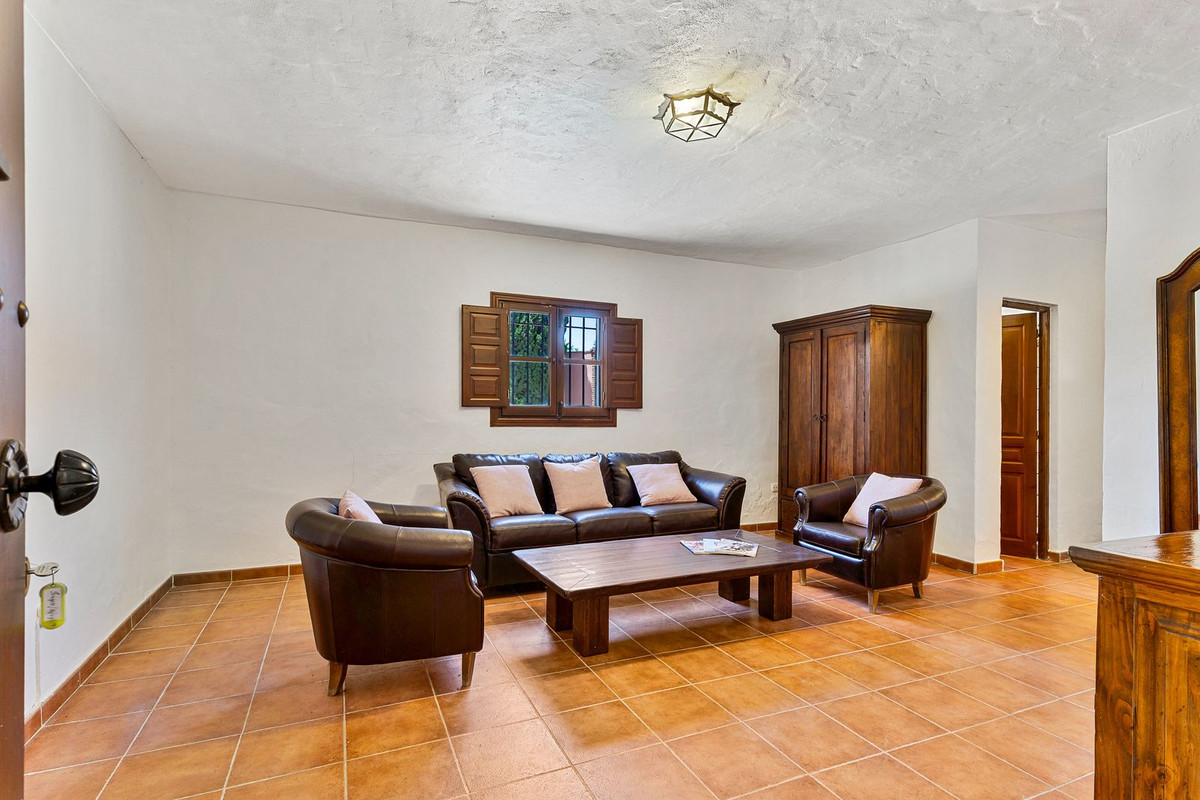 Finca - Cortijo te koop in Coín | 8 slaapkamers H5394313