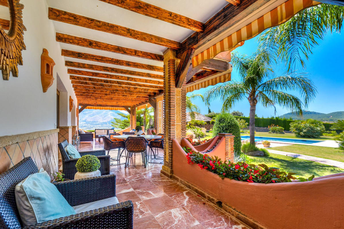 Finca - Cortijo te koop in Coín | 8 slaapkamers H5394313