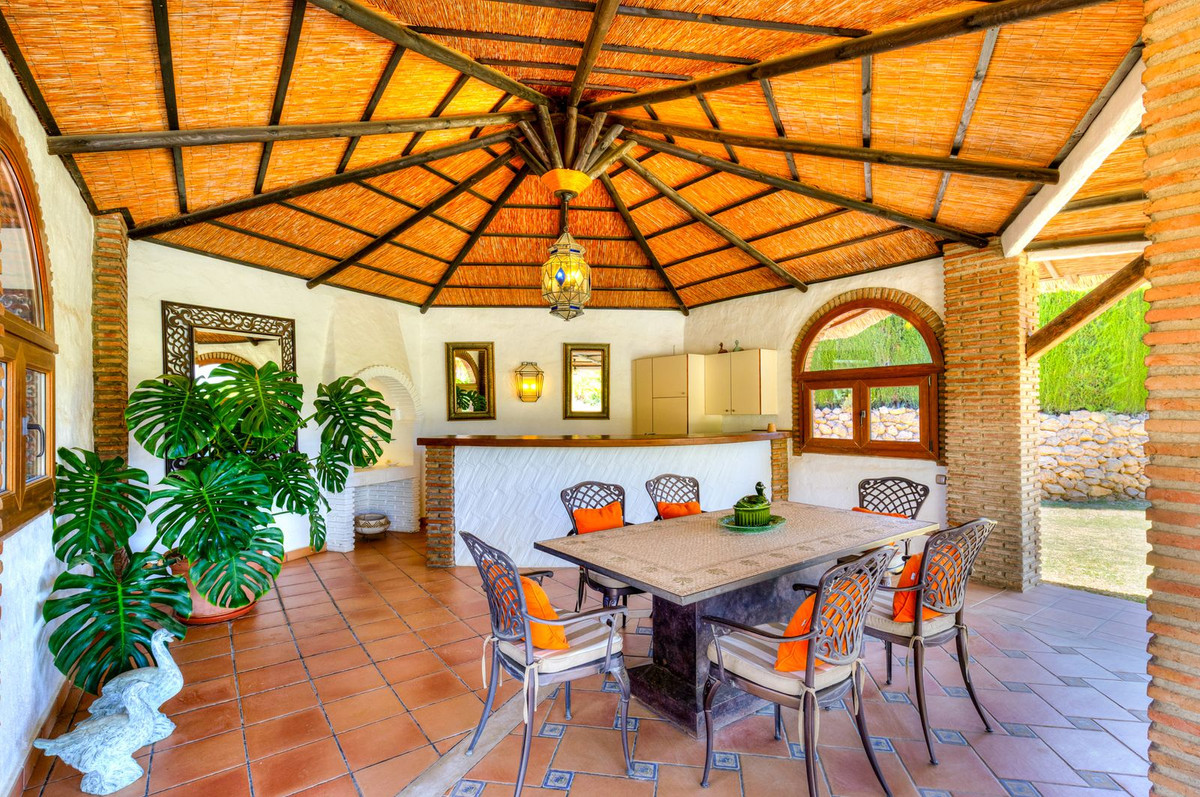 Finca - Cortijo te koop in Coín | 8 slaapkamers H5394313