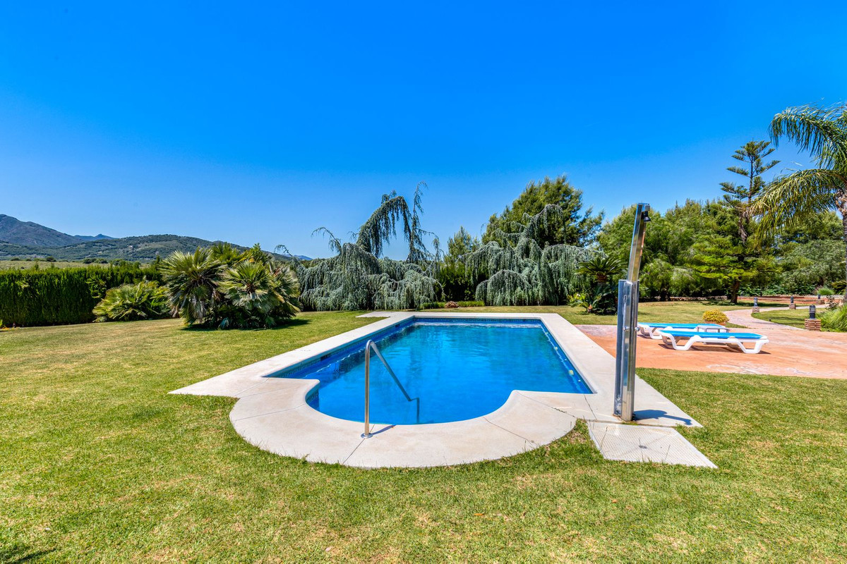Finca - Cortijo te koop in Coín | 8 slaapkamers H5394313