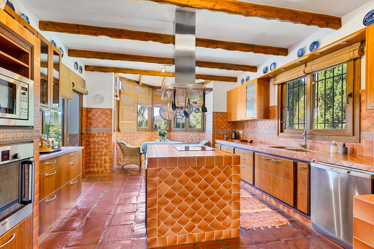 Finca - Cortijo te koop in Coín | 8 slaapkamers H5394313