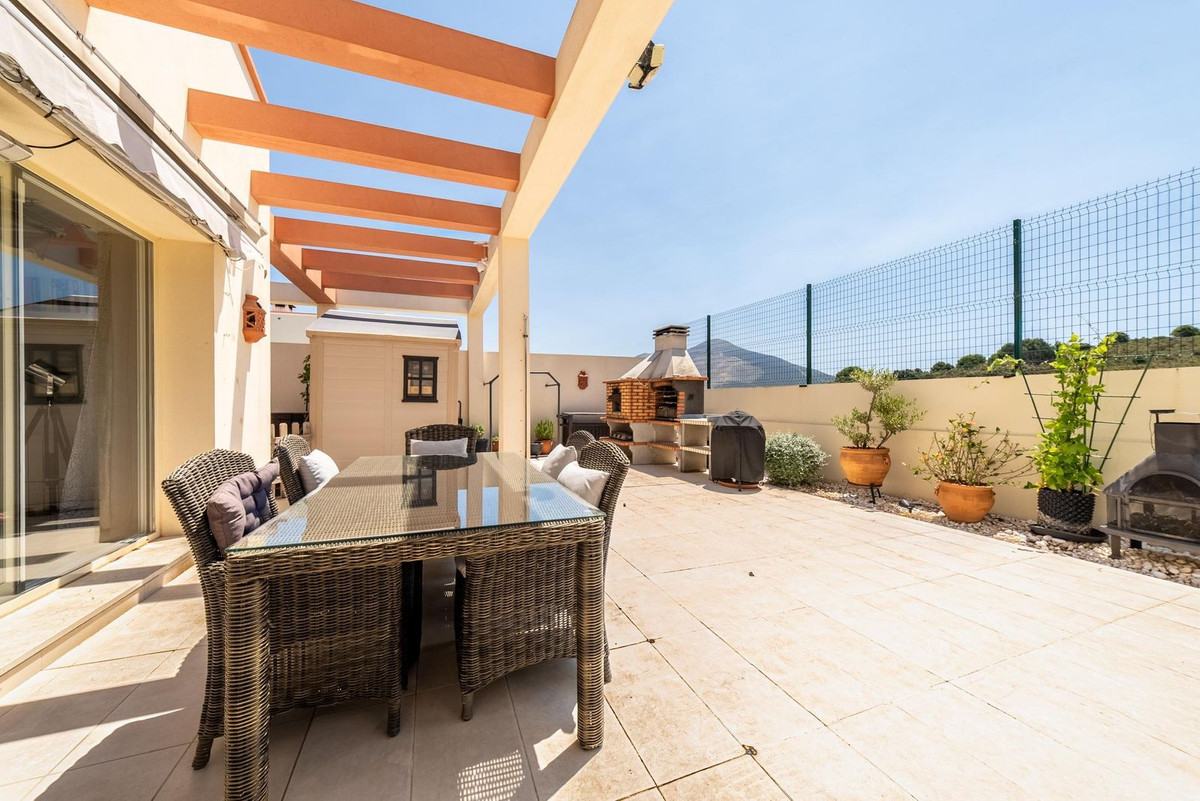 Vrijstaande Villa te koop in Coín | 3 slaapkamers H5412289
