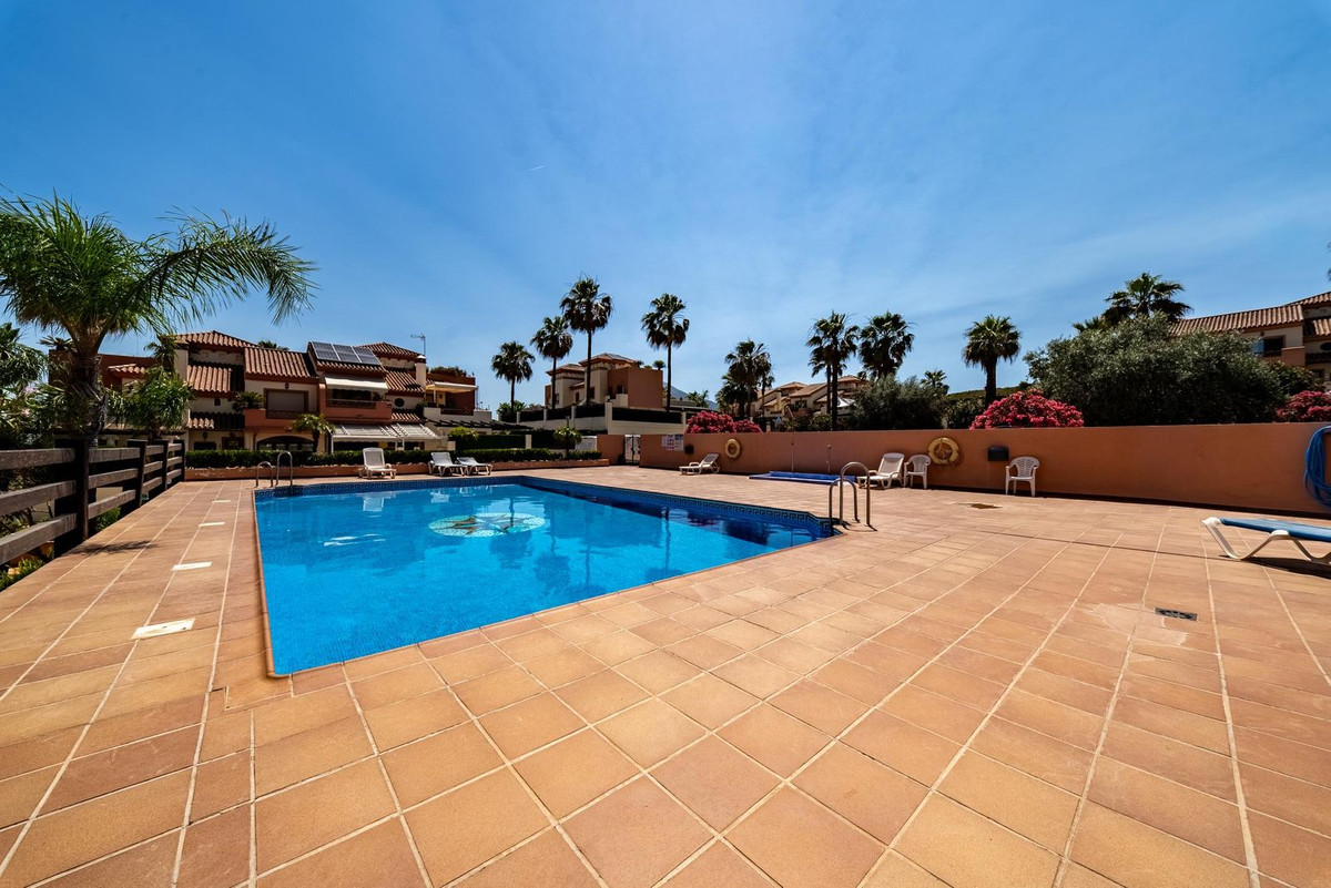 Vrijstaande Villa te koop in Coín | 3 slaapkamers H5412289
