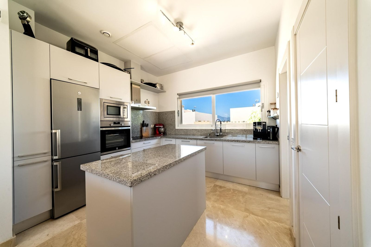 Vrijstaande Villa te koop in Coín | 3 slaapkamers H5412289