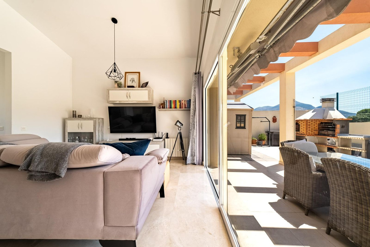 Vrijstaande Villa te koop in Coín | 3 slaapkamers H5412289