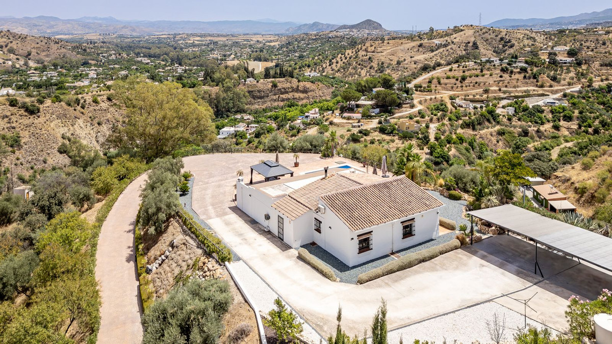Vrijstaande Villa te koop in Coín | 3 slaapkamers H5441161