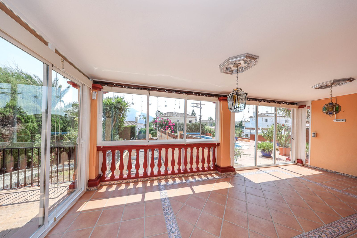 Vrijstaande Villa te koop in Coín | 4 slaapkamers H5444950