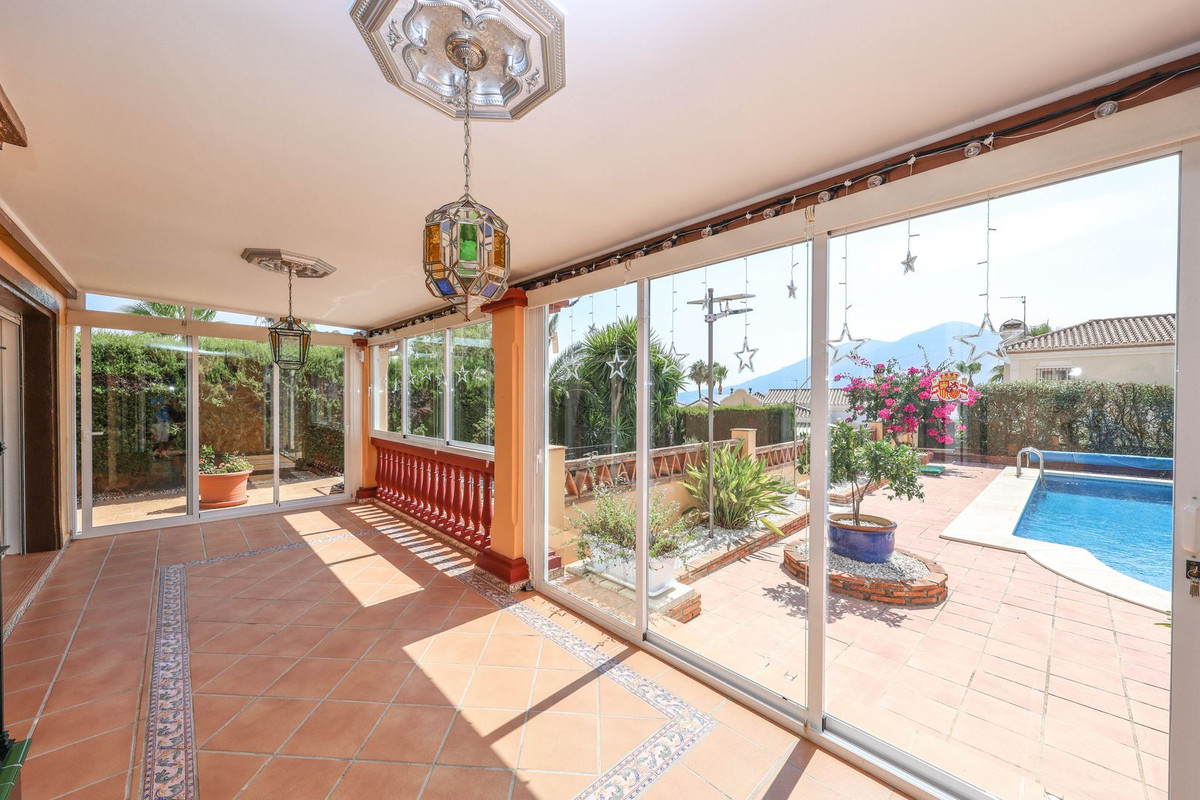 Vrijstaande Villa te koop in Coín | 4 slaapkamers H5444950