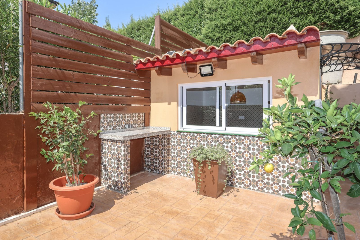 Vrijstaande Villa te koop in Coín | 4 slaapkamers H5444950