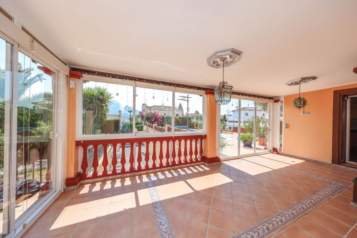 Vrijstaande Villa te koop in Coín | 4 slaapkamers H5444950
